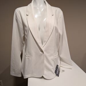 Nina Leonard Elegant Cream Blazer